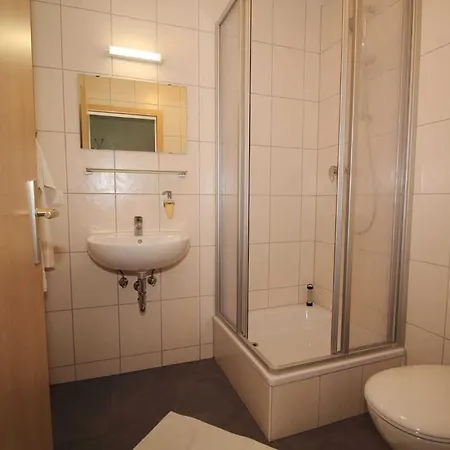 Kutterfisch Kajüten Direkt Im Stadthafen Privatunterkunft *