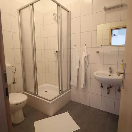 Kutterfisch Kajueten Direkt Im Stadthafen منزل للإقامة ساسنيتز